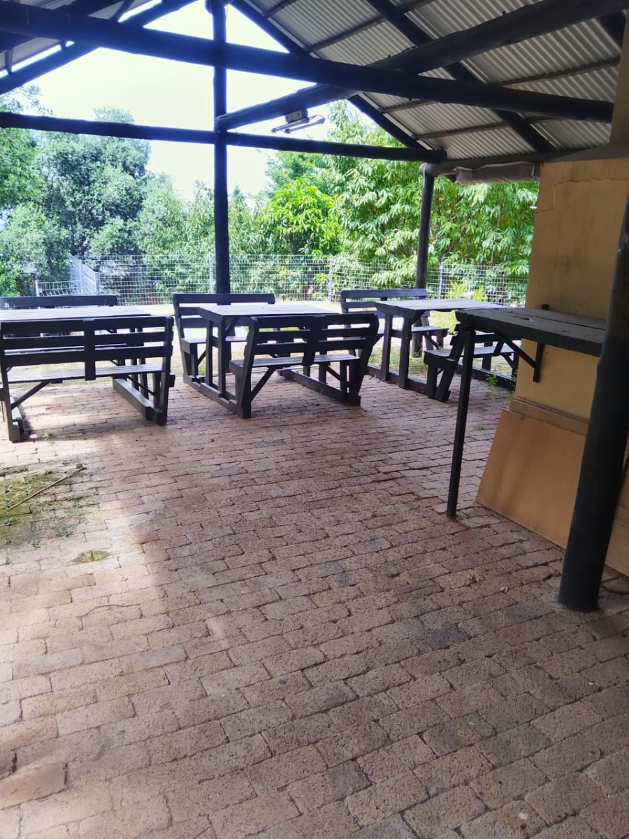 5 Bedroom Property for Sale in Schoemansville North West